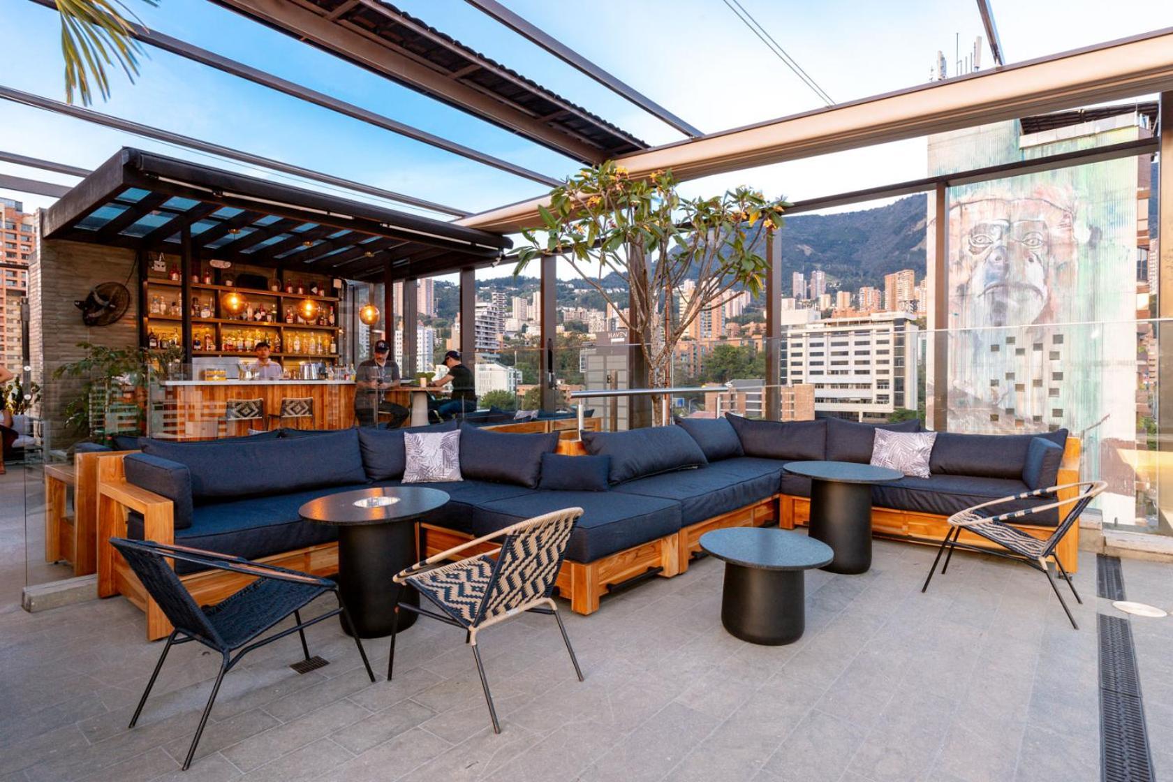 Hotel Marquee Medellín Eksteriør billede The Sky Bar