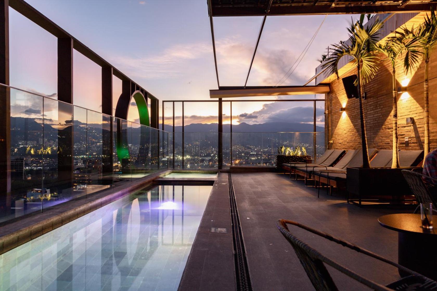 Hotel Marquee Medellín Eksteriør billede The Sky Bar